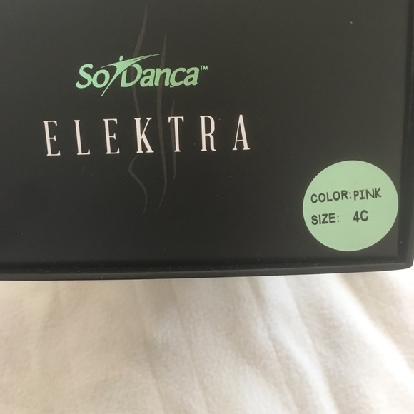 Brand new Elektra pointe shoes - Picture 3 of 3